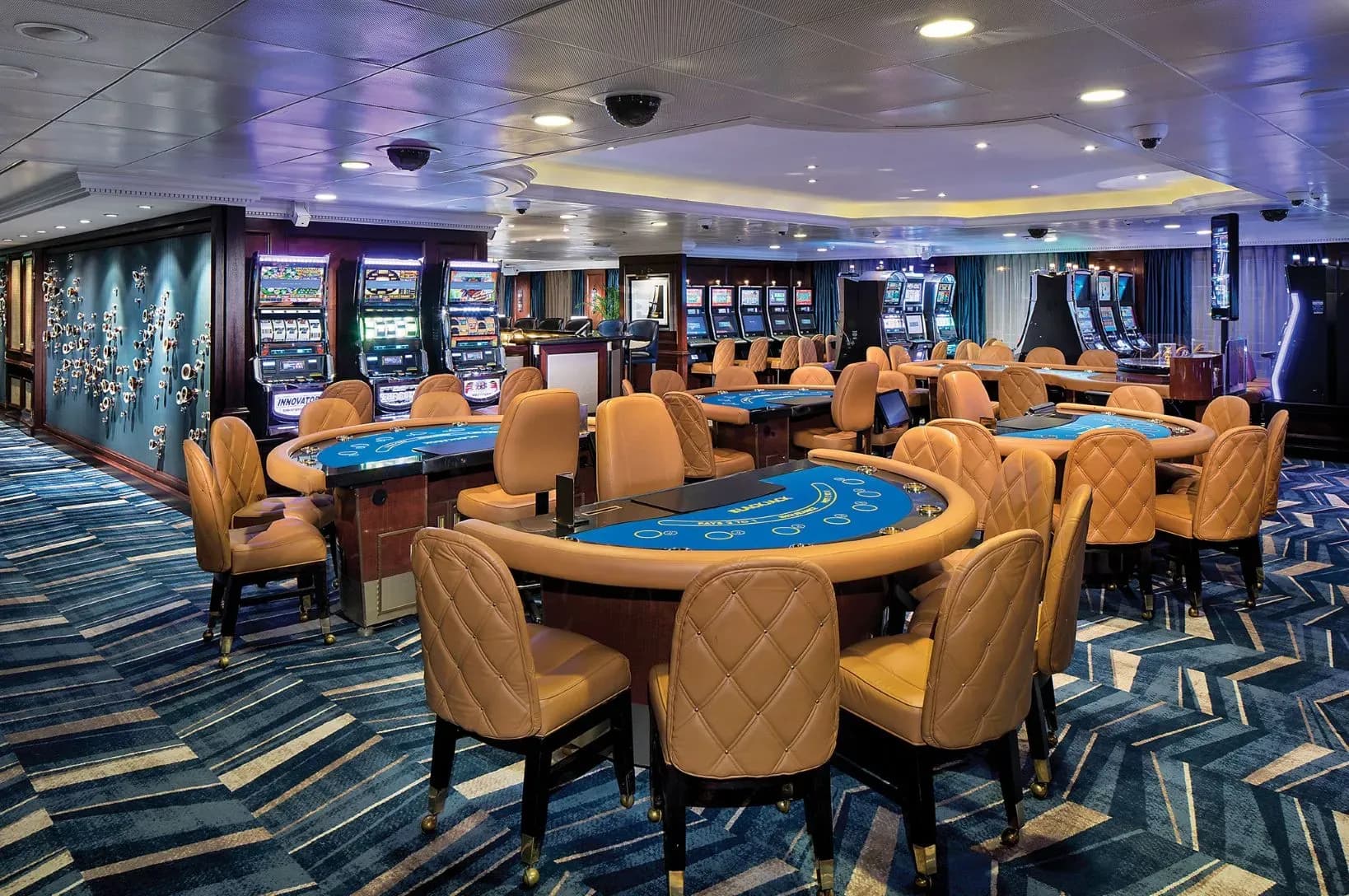 Oceania Sirena - Casino - Oceania Nautica, Oceania insignia