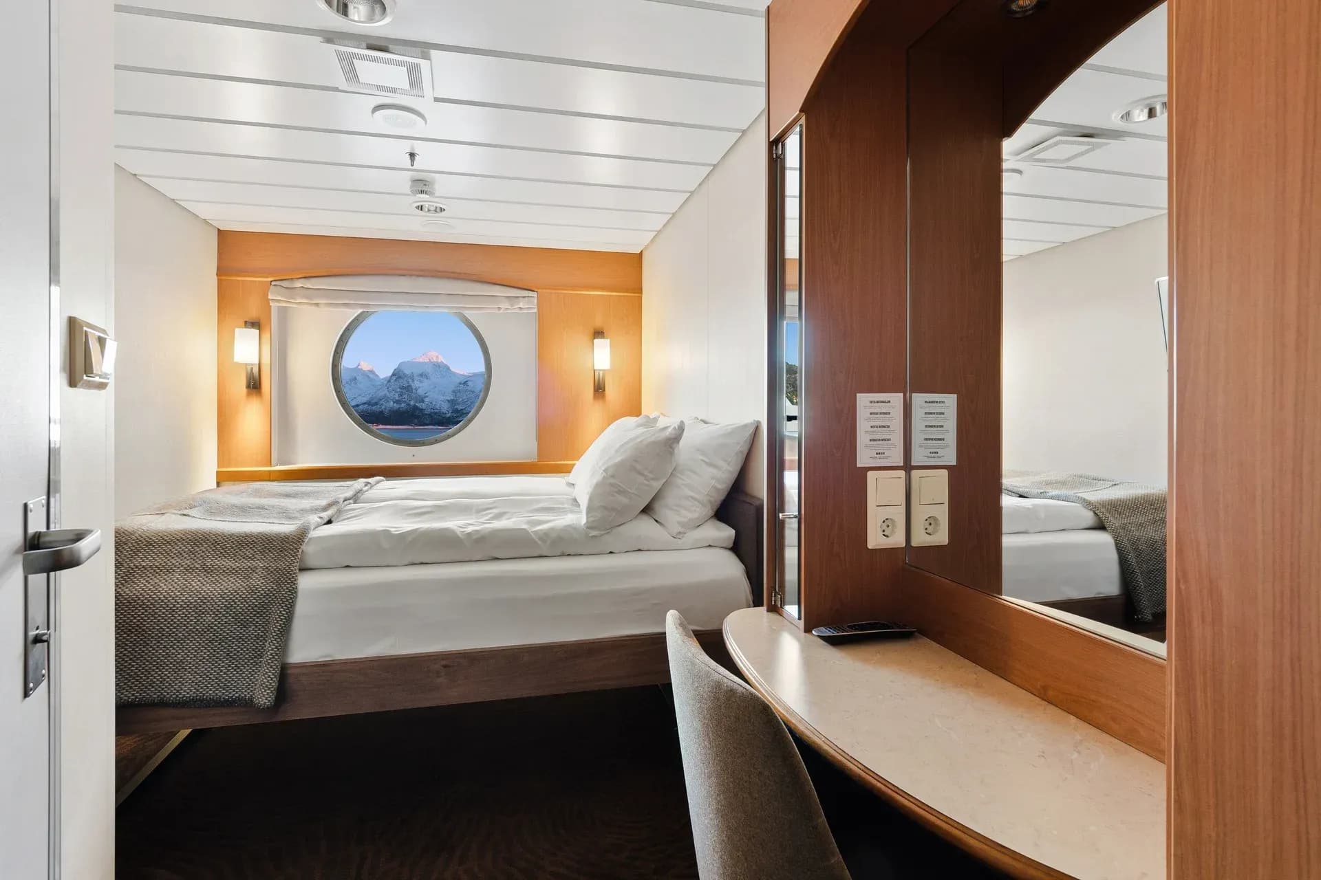 HX Expedition MS Trollfjord polar outside cabin