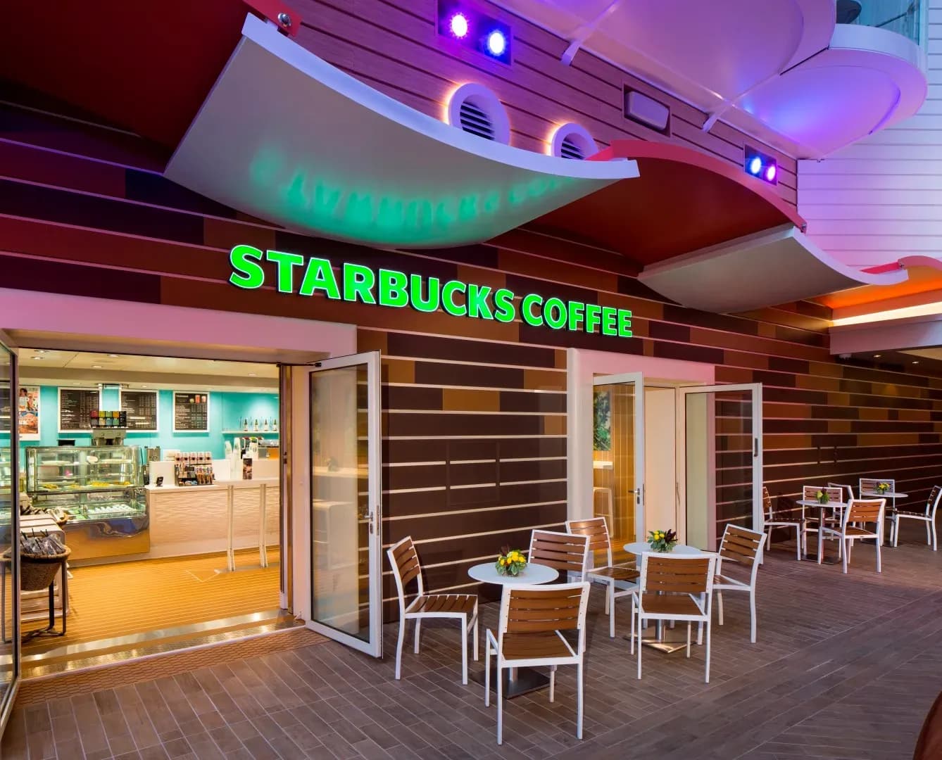 Liberty of the seas, Starbucks