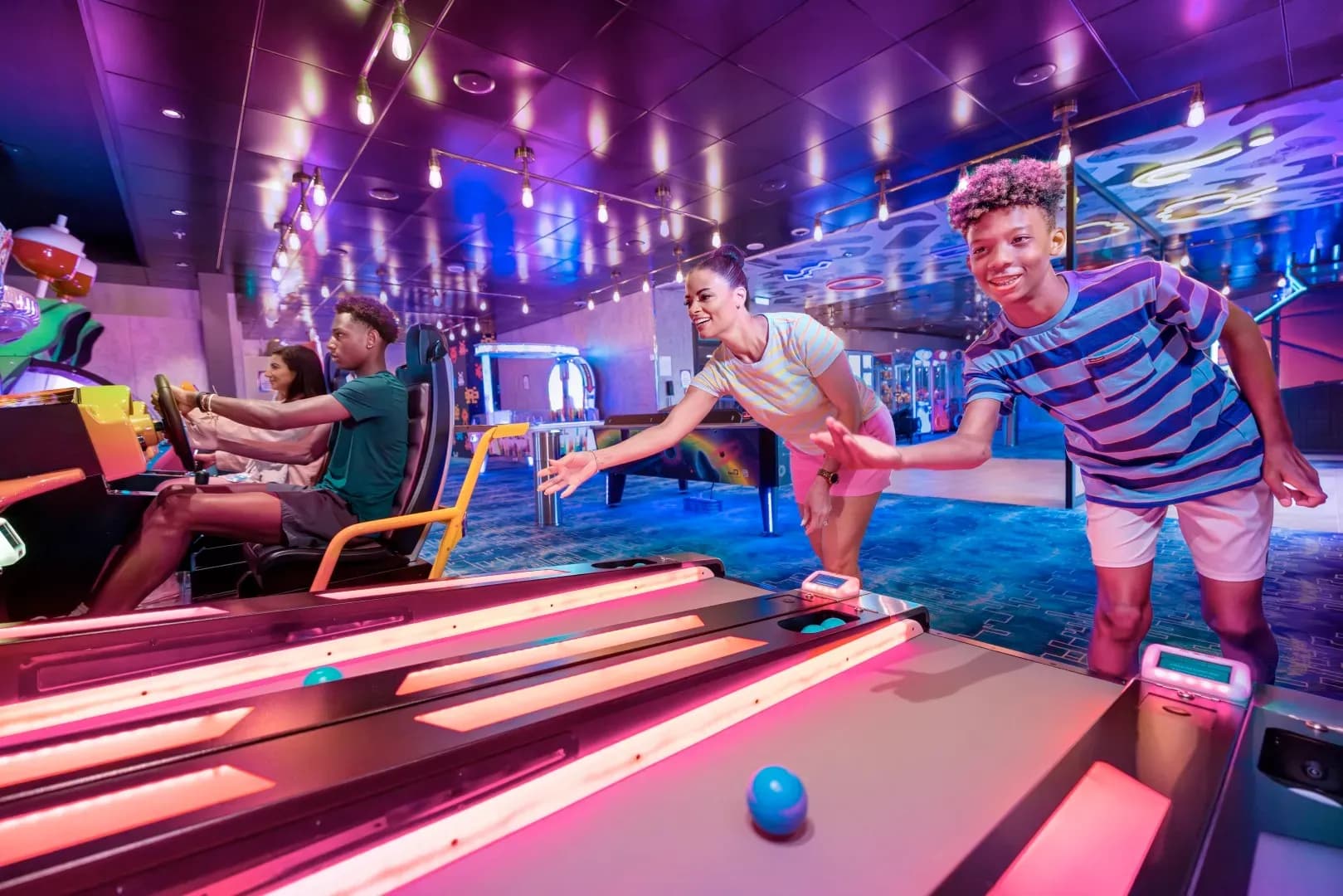 Liberty of the seas, Challenger’s Video Arcade