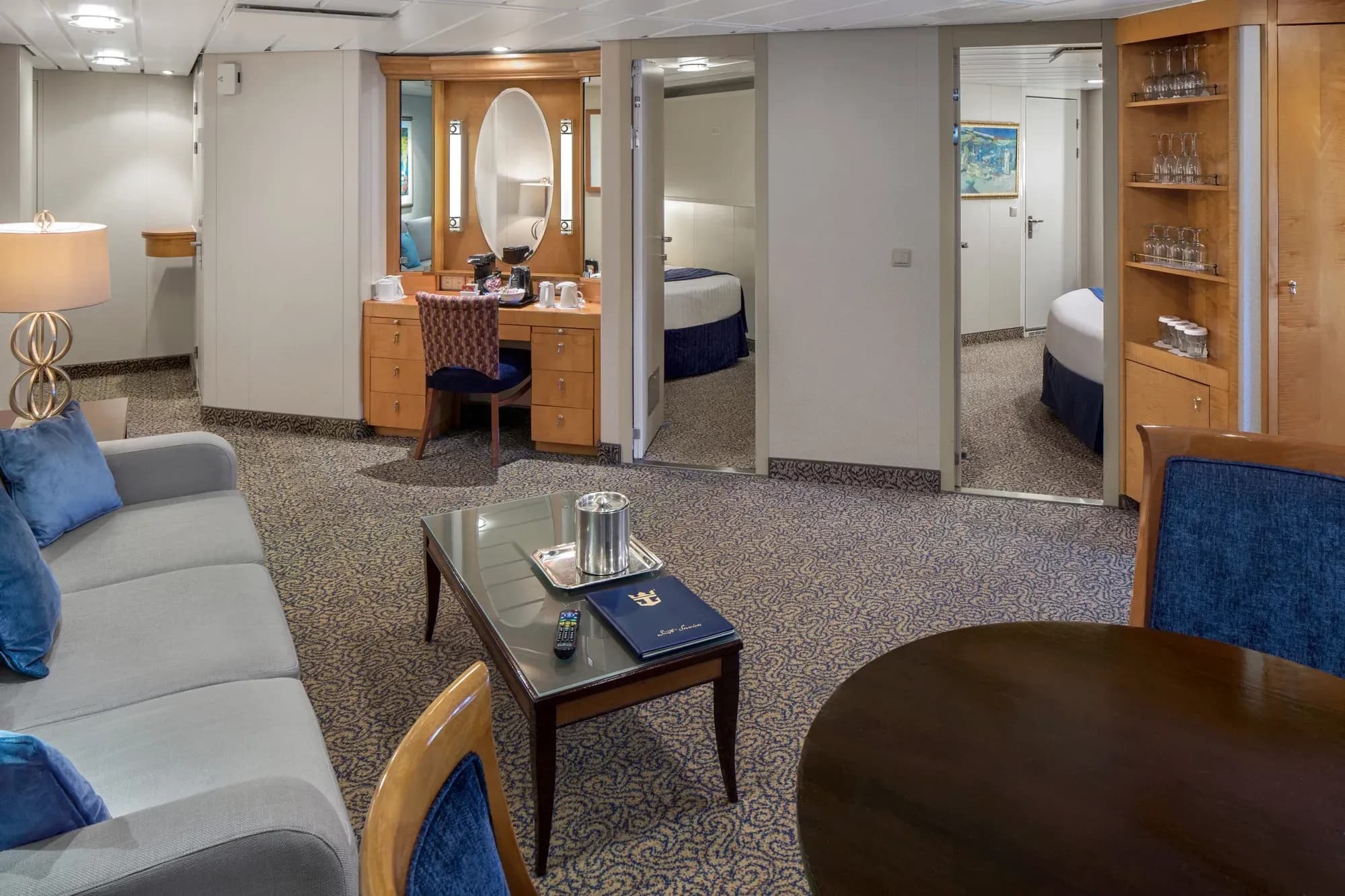 Radiance of the Seas, Owner's Suite - 2 Bedroom