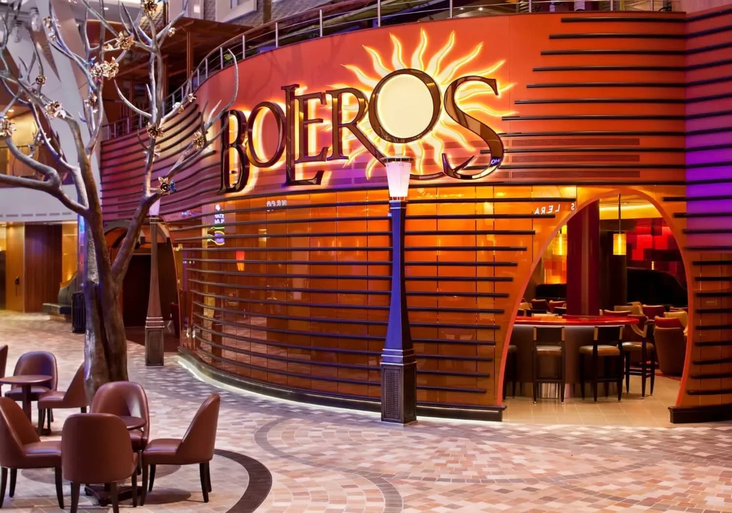 Royal Caribbean - Allure of the Seas, Boleros Latin-themed club and lounge
