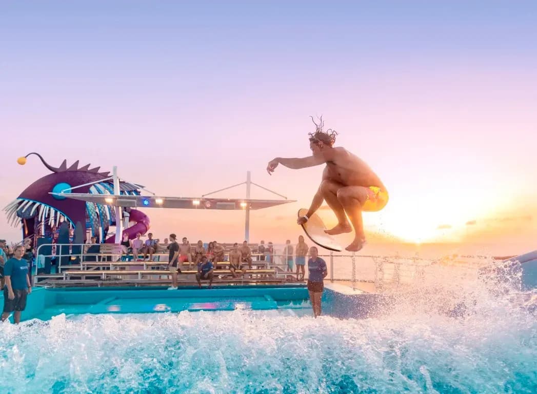 Navigator of the Seas, Flowrider 1