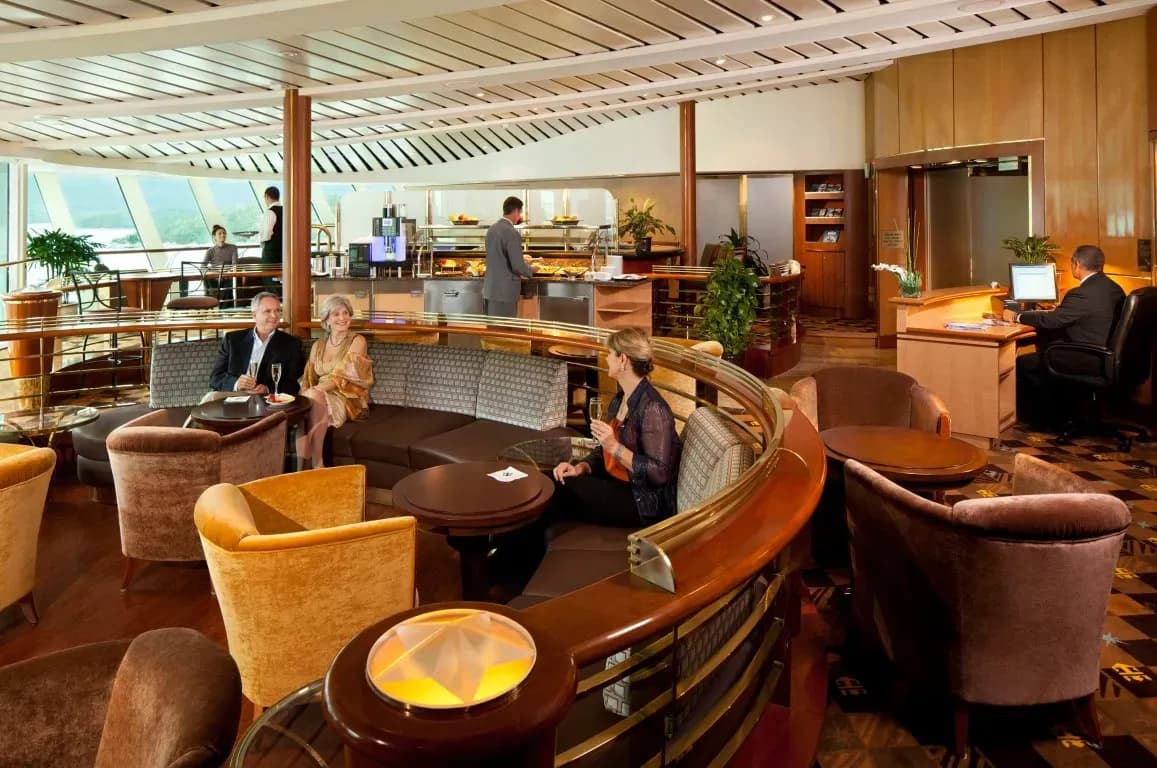 Radiance of the Seas, Concierge Lounge