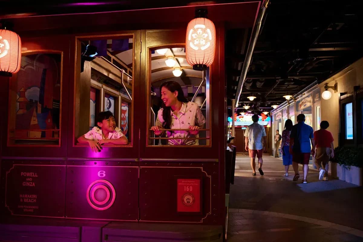 disney adventure San Fransokyo Street