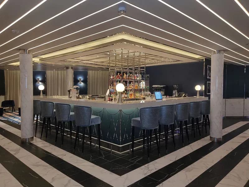 costa smeralda cruise ship lounge