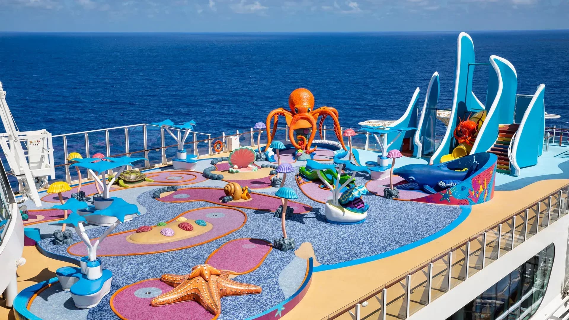 Royal Caribbean - Wonders of the Seas, Wonder Playscape, an open-air, underwater-themed family play area & mini-golf course